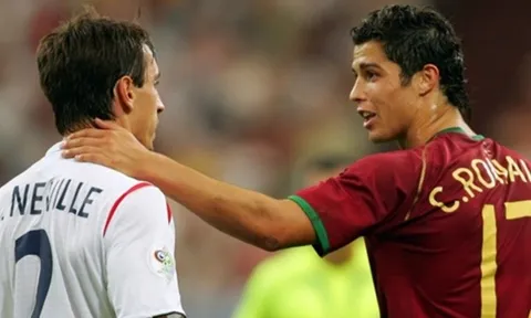 'Ronaldo là nỗi bực dọc trong vài năm đầu tại Man Utd'