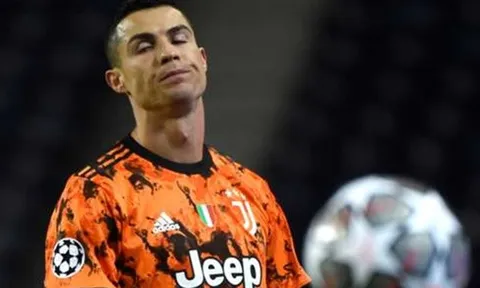 "Ronaldo luôn hơi ích kỷ và chẳng quan tâm quái gì đến người khác ghi bàn"