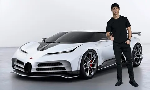 Ronaldo móc hầu bao khủng, đón thêm “người bạn tốc độ” xa hoa về nhà