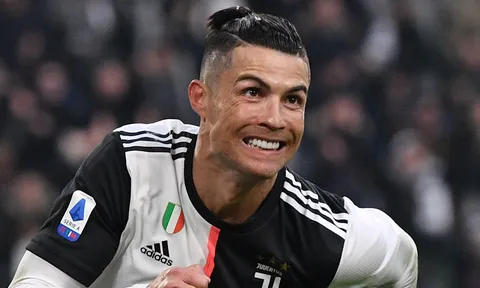 Ronaldo nhớ "mái nhà xưa", Juventus chốt luôn giá bán đứt