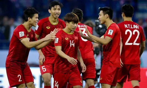 Ronaldo Thái Lan: "ĐT Việt Nam đang là số 1 ở Đông Nam Á"