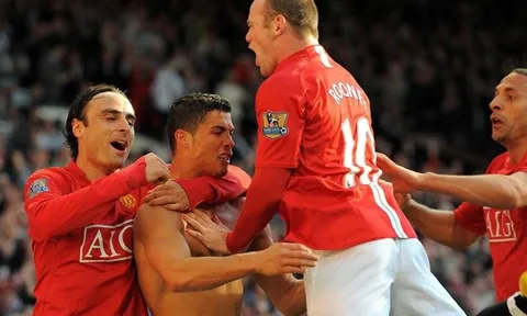 Rooney tiết lộ bí quyết giúp Ronaldo tăng cân thời ở Man Utd