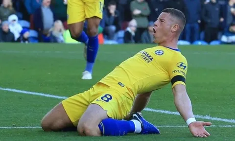 Không phải Mason Mount, đây mới là "số 10" khiến Lampard ấn tượng