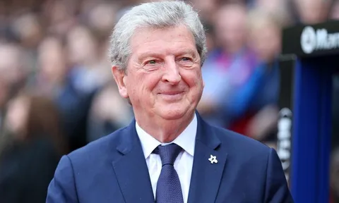 'Chúng tôi không cần phải giới thiệu Wan-Bissaka hay thế nào'