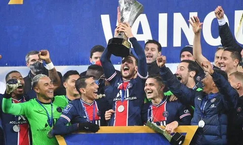 Tới PSG 11 ngày, Mauricio Pochettino đã đoạt ngay danh hiệu đầu tiên