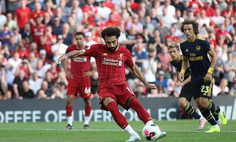 'Đó rõ ràng là 1 quả penalty. Trọng tài chỉ đứng cách 5m'
