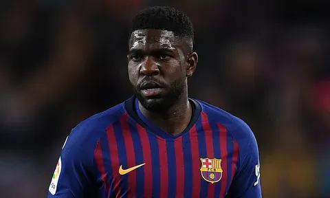 Bị Barca hắt hủi, "Vua nằm cáng" ra động thái bất ngờ