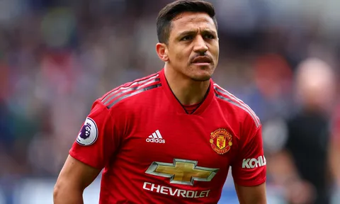 “Sanchez ra đi mở đường cho M.U gia hạn với 2 cầu thủ đó”