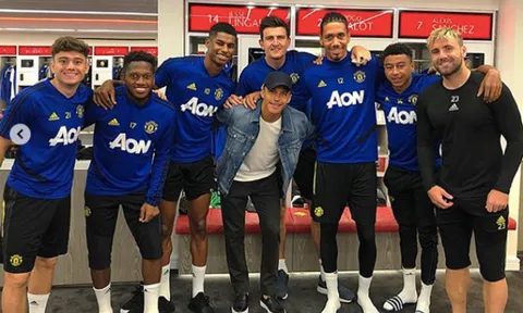 XONG! Sanchez làm điều cuối cùng trước khi rời Man Utd