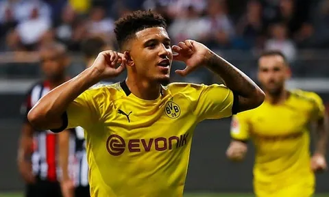 Sancho biến thành "kỷ lục gia" trong ngày Dortmund hòa bạc nhược