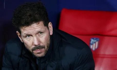 Sao Atletico phản ứng kịch liệt, từ chối bắt tay với HLV Simeone