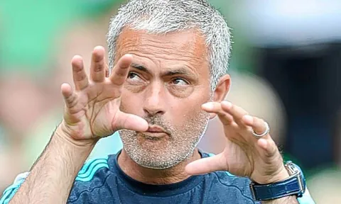 Sao Chelsea: "Mourinho muốn tôi đến Man United"