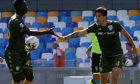 'Sao lại gọi Balotelli là tài năng bị lãng phí?'