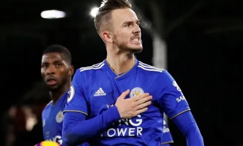 Sao Leicester hối thúc đại diện nói chuyện với Man Utd