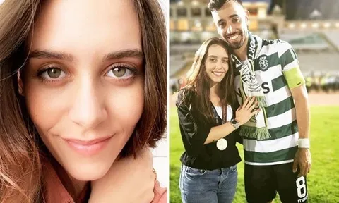 Sắp ngã ngũ! Vợ xác nhận Bruno Fernandes trên đường tới Man Utd?