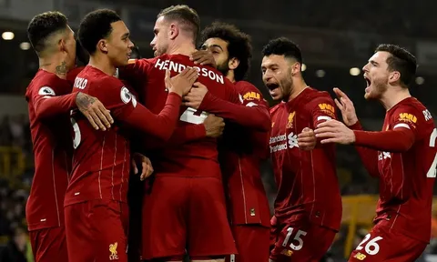 Sát thủ 120 triệu mơ đến Gã khổng lồ, Liverpool đứt "tam tấu huỷ diệt"?