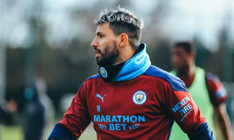 "Hung thần" xuất hiện, Man City sẵn sàng bắn hạ Man Utd tại OTF
