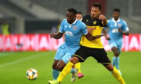 Sau khoảng thời gian dài, Hummels cũng đã trở lại thi đấu cho Dortmund