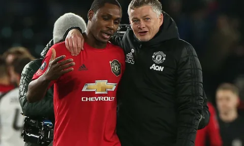 Sau Ighalo, Man Utd lại đại chiến giành "siêu bom" vạn người mê?