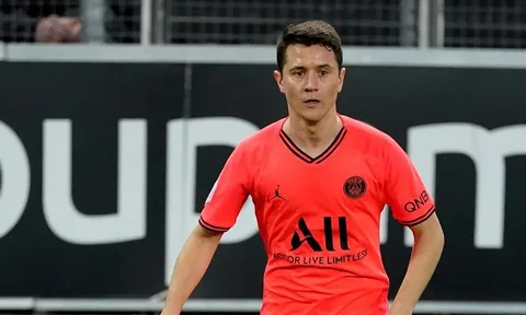 Scholes "sấm truyền" quá đúng khi Herrera rời Man Utd