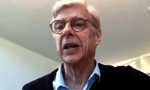 Arsene Wenger khiến CĐV Arsenal hụt hẫng với tuyên bố cứng rắn