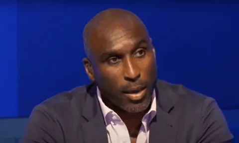 Sol Campbell: "Arteta đã đúng, anh ấy cần tiền để mua sắm"