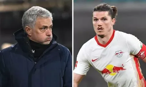 Lơ đẹp Sabitzer, Mourinho ''tay bắt mặt mừng'' với nhạc trưởng Serie A