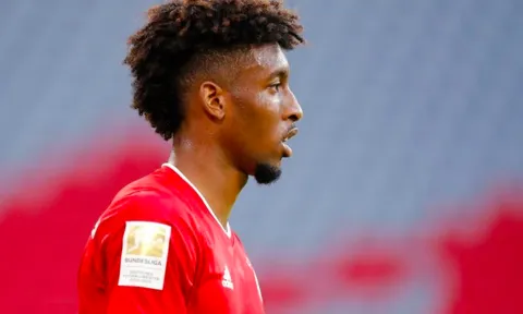 Gạt Sancho, Man Utd bất ngờ đàm phán ký Kingsley Coman