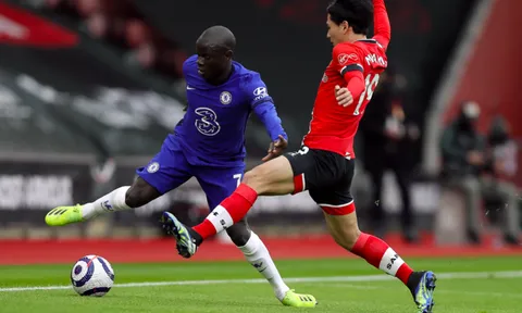 N’Golo Kante chứng minh vì sao anh vẫn là "máy quét" hàng đầu Premier League