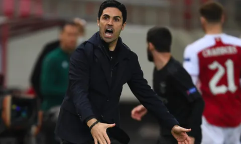 Vì sao Arsenal buộc phải vô địch Europa League?