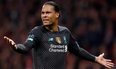 Sếp bự Liverpool chỉ ra trận cầu sai lầm, tiếp tay cho virus Corona