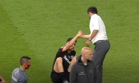Sếp lớn Bayern thực hiện một động thái, báo hiệu việc Bayern nổ "bom tấn"?