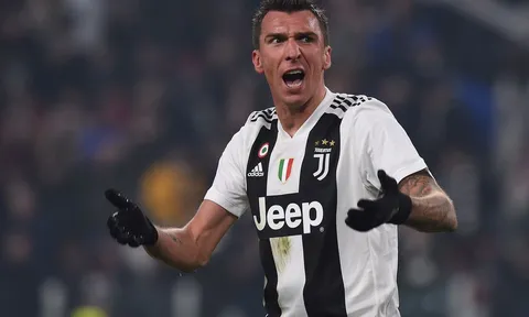 Sếp lớn Juventus khẳng định bến đỗ của 'Super Mario'