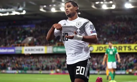 Serge Gnabry: Từ kẻ thừa ở Arsenal đến "người chèo lái" tuyển Đức