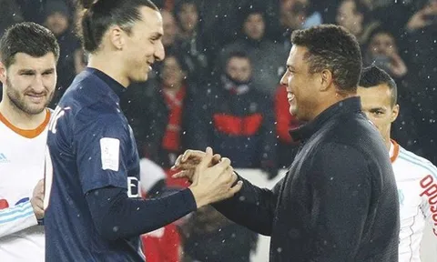 'Siêu đội hình' chưa từng vô địch C1: 'King Zlatan' sát cánh với thần tượng
