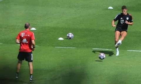 Siêu hậu vệ hồi phục thần tốc, Bayern sẵn sàng cho trận bán kết Champions League