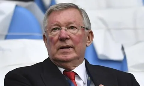 Sir Alex phản ứng ra sao khi Man Utd đè bẹp Watford?