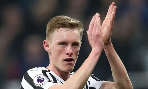 Nhận cú hích cực lớn, Man Utd gần tân binh thứ 3 thêm một bước