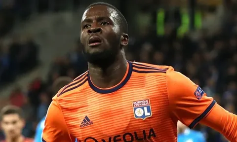 Chi 60 triệu bảng, Tottenham quyết khiến Man Utd vỡ mộng "song Pogba"