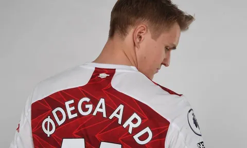Odegaard đến Arsenal, Haaland lập tức phá vỡ im lặng