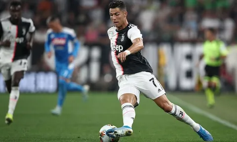 SỐC! Choáng với tốc độ đo được của 'ông già' Ronaldo tại Serie A