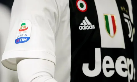 SỐC! Juventus cách ly toàn bộ đội U23, Ronaldo nín thở chờ đợi