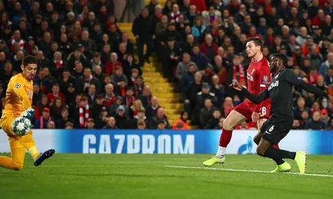 SỐC! Dứt điểm cực chất, 'máy tạt' Liverpool làm được điều khó tin sau 18 năm