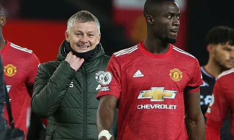Solskjaer chỉ ra cái tên "không ai sánh kịp" trước Aston Villa