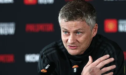 Solskjaer: "Con sư tử đó gõ cửa phòng tôi, hỏi khi nào được thi đấu"