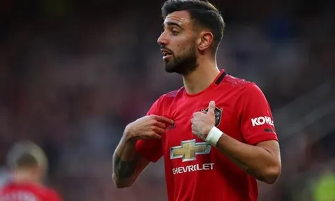 Fernandes hé lộ chuyện 'cãi lời' Solskjaer trong các trận đấu