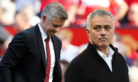 Man Utd vẫn thế, vì sao Solskjaer lại được đối xử tốt hơn Mourinho?