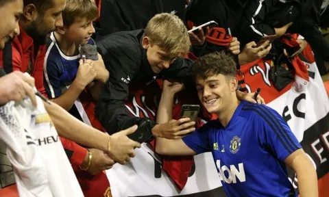 Solskjaer: "Ở Man Utd, cầu thủ đó còn nhanh hơn Daniel James"