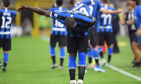 Lukaku nổ súng, HLV Bỉ nói lời khiến fan Man Utd đau lòng