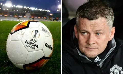 Soskjaer: "Bóng ướt, gió và mưa làm hại... Man Utd"